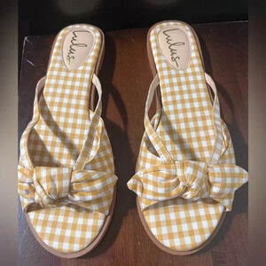 Lulus  Flip flops Yellow Plaid US-SIZE 10- NWOB  Pool Time Party Cottage Core